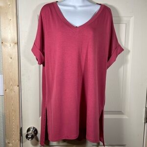 Zenana Outfitters V-Neck Rose Tunic‎